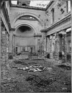 1871@@-Photo-eglise-en-ruine-en-1871-Bercy-NDNativite-RV-60161-8-1871-01-01.pdf
